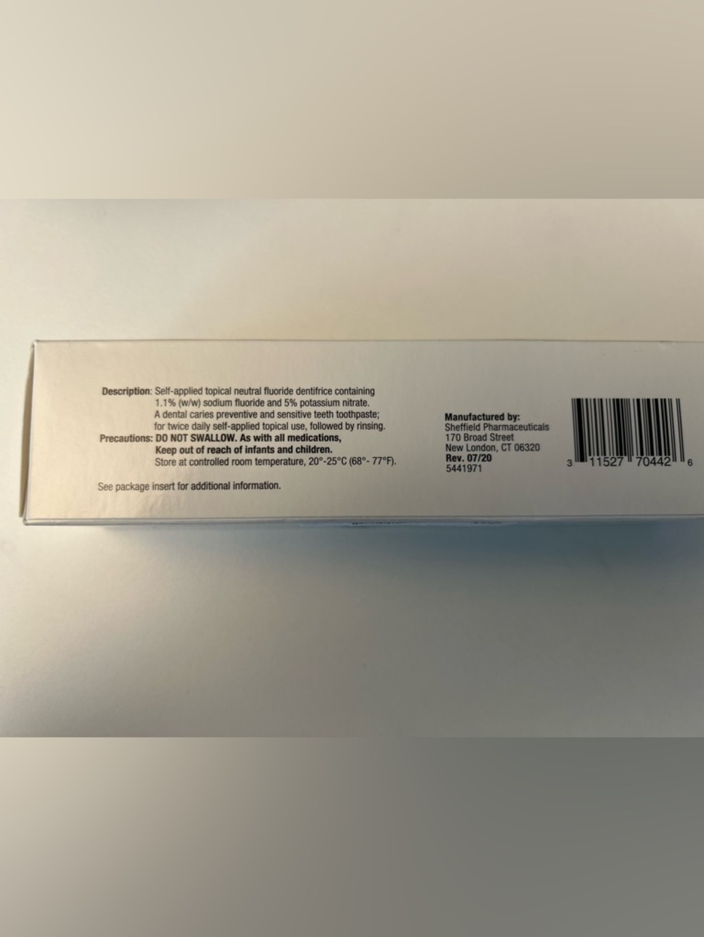 Sensitive Toothpaste - Picture 4 of 5